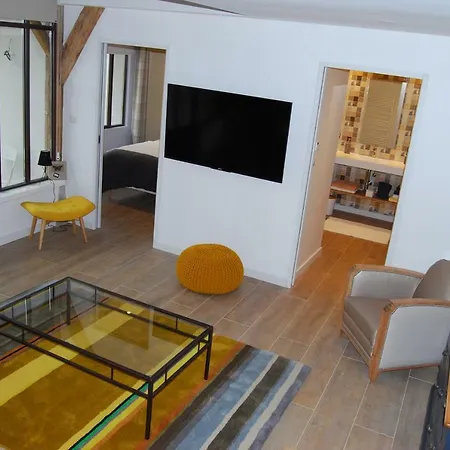 Loft Côté Jardin Hotel *